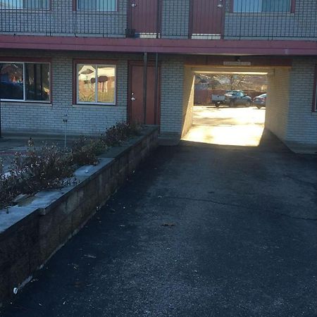 Dorchester Motel Farmington Hills Esterno foto